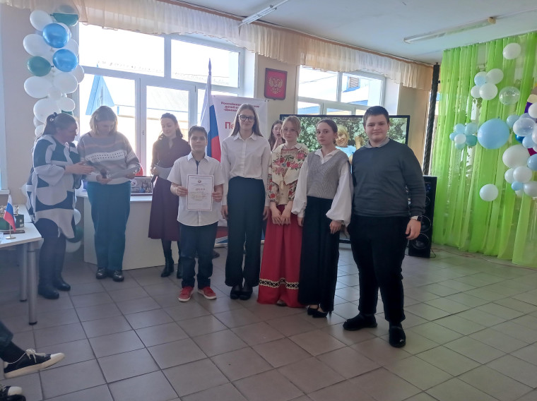 Обучающиеся МБОУ "Новотырышкинская СОШ" приняли участие в "Фестивале талантов" (копия).